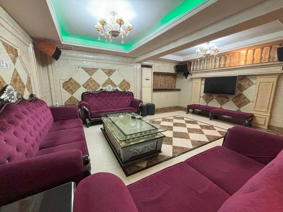 Lido De Paris Hotel Manilla Buitenkant foto